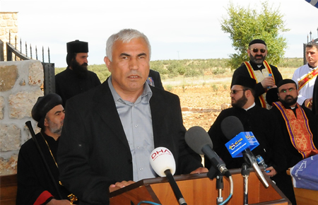 Beth Nahrin Ulusal Konseyi'nden Suphi Aksoy